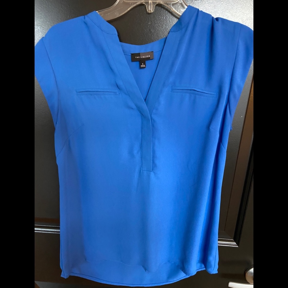 THE LIMITED BLUE BLOUSE IN SIZE SMALL